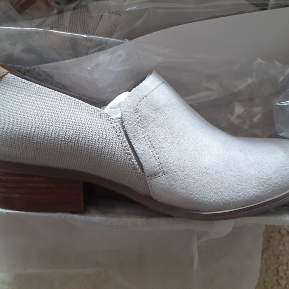 TOMS Shaye Women's Short Boots - Picture 11 of 13